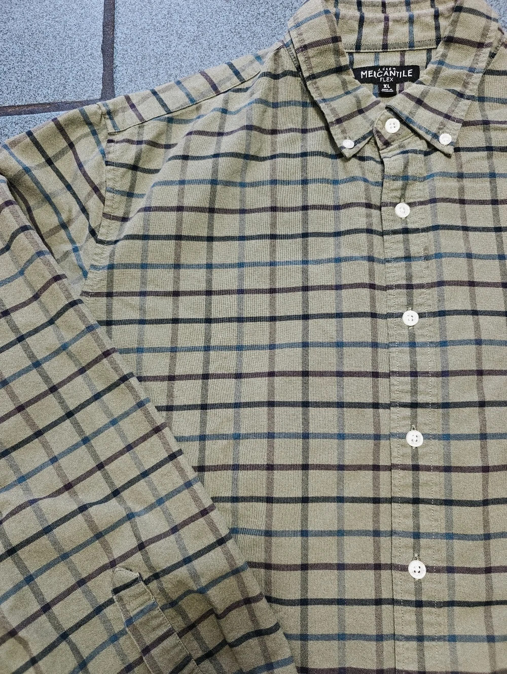 J. Crew Mercantile Flex Plaid Button-Down Shirt – Men's XL